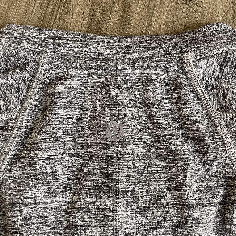 Lululemon Surge Long Sleeve Henley in Space Dye Camo Black Dark Slate - Picture 8 of 8